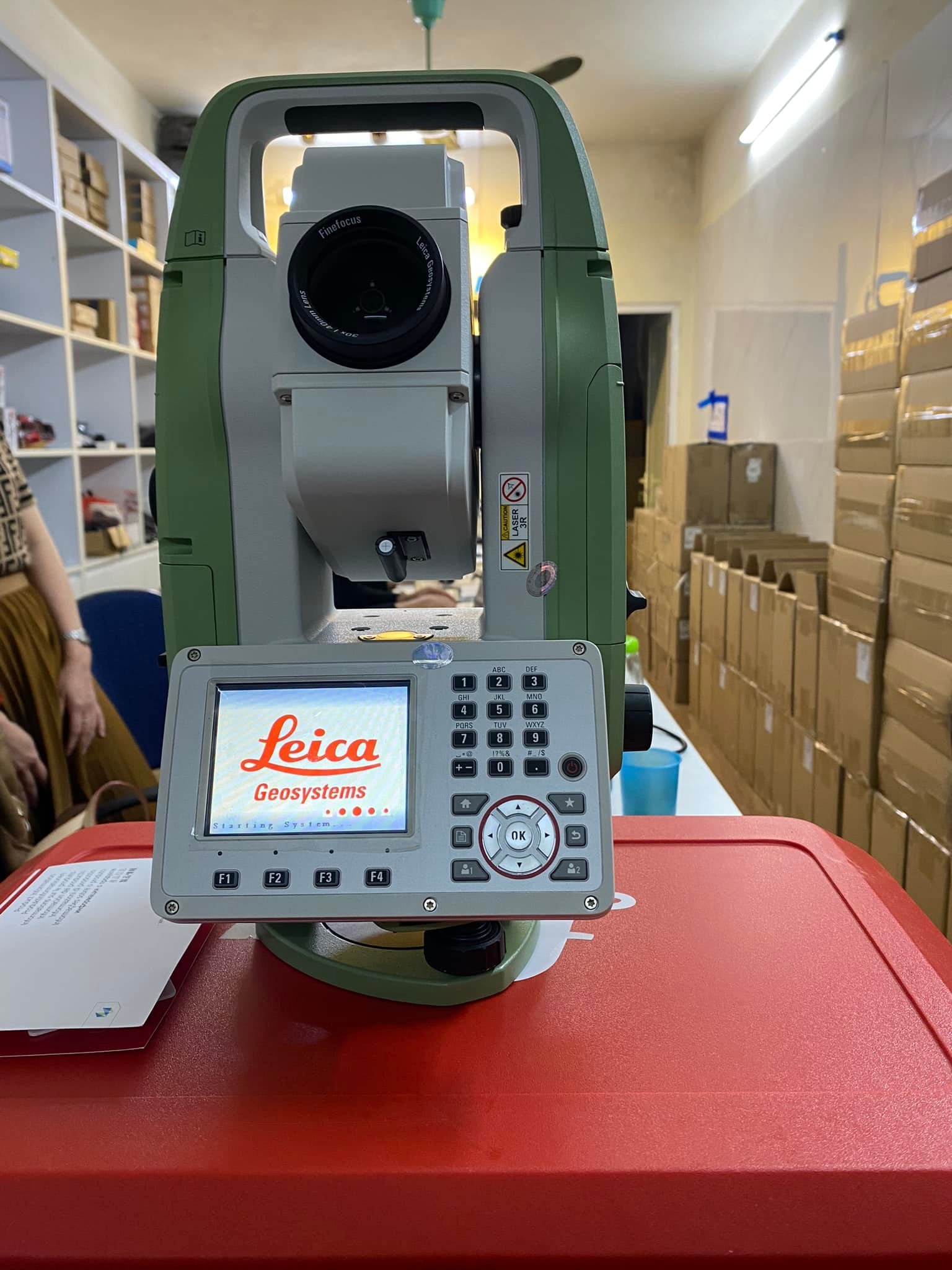 Leice Flexline TS07 R500 Reflectorless Manual Total Station - Image 3