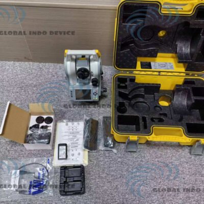 Trimble C5 Total Station for professional land surveying