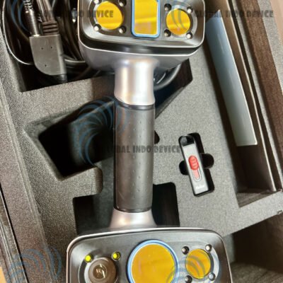 EinScan HX handheld 3D scanner in industrial environment