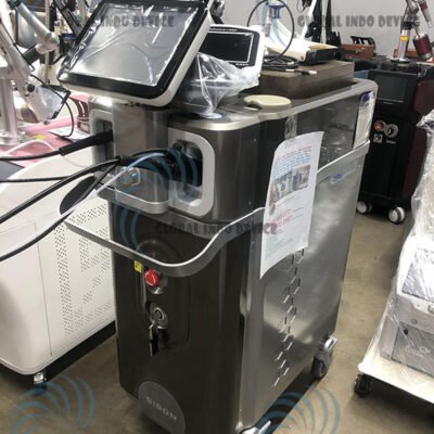 Bison Medical Dual Accento dual-wavelength laser system