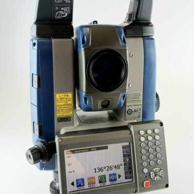 Sokkia iX605 robotic total station on construction site