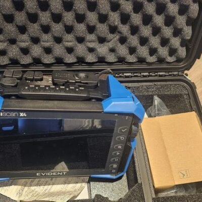 Olympus OmniScan X4 phased array flaw detector in use