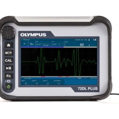 Olympus 72DL PLUS thickness gauge in industrial inspection