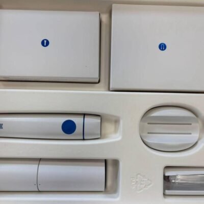 Medit i900 dental scanner in clinical use